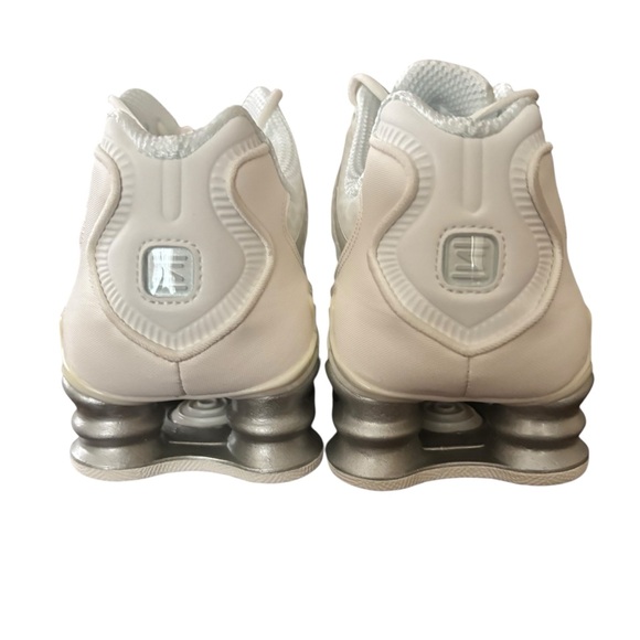 Nike Women’s Shox TL Triple Sail Size 8 - Picture 4 of 11